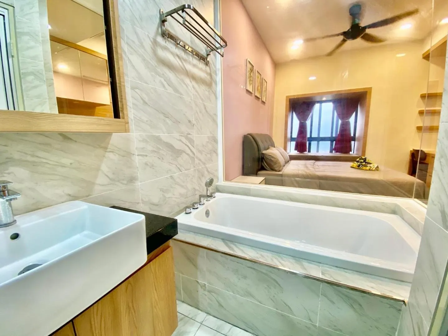 Mw Imperio Residence 2Bedroom Suites With Private Bath Tub Melaka